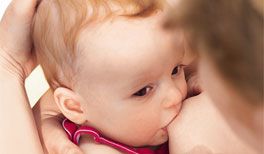 Babydarm schützen durch Stillen