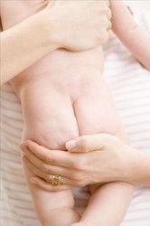 Baby Club Baby ohne Windeln