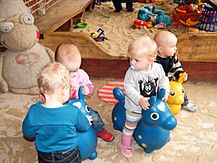 unterwegs zu Pferd :)