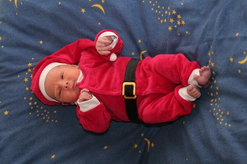 9 Tage alter Weihnachtsmann!