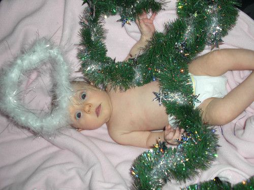 Lena spielt Christkind