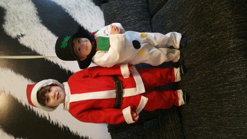 Santa mit Schneemann