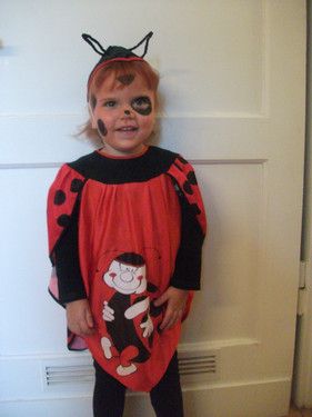 Kindergartenhalloweenfeier, als böser Marienkäfer ;-)