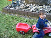 Max und sein Bobby-Car