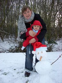 Nicolas' erster Schneemann  :-)