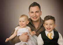 Papa mit seinem Prinz & Prinzessin ;-)