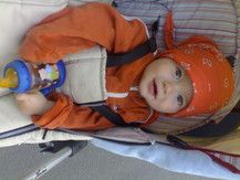 Leon fährt das 1. mal Zug