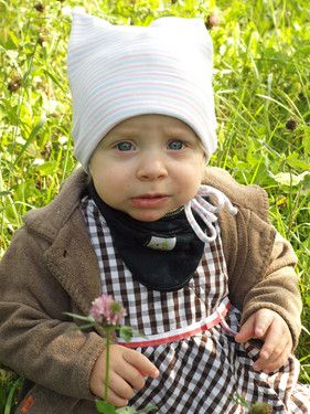 Lena und die Blümchen