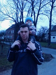 Noch gehts auf Papas Schultern