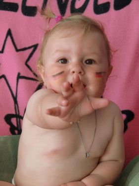 "Her mit dem Pokal!!!"