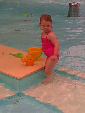 Magdalena im Freibad :o)